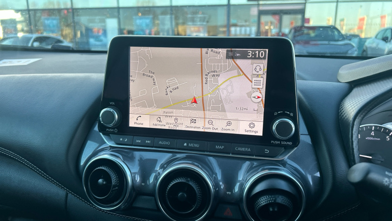 Nissan Juke 1.0 DiG-T 114 N-Connecta 5dr Petrol Hatchback